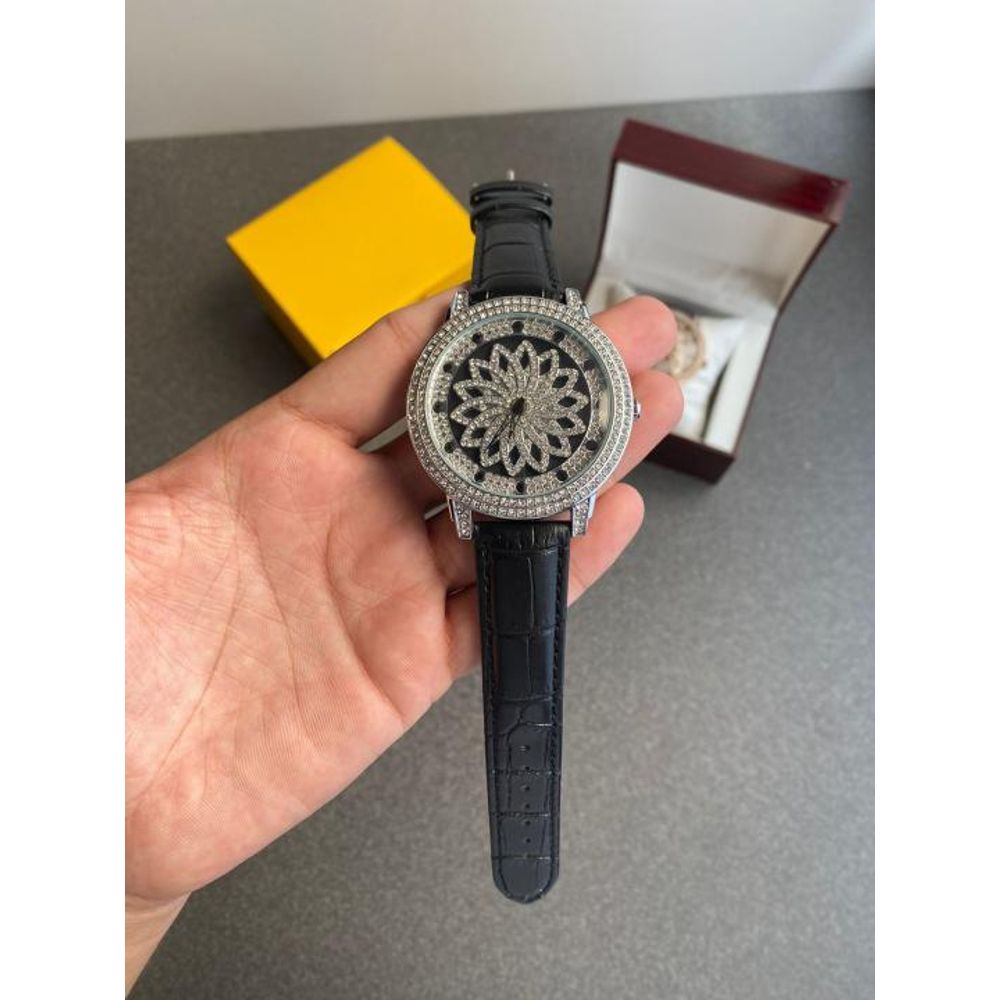 Spinner Diamond.