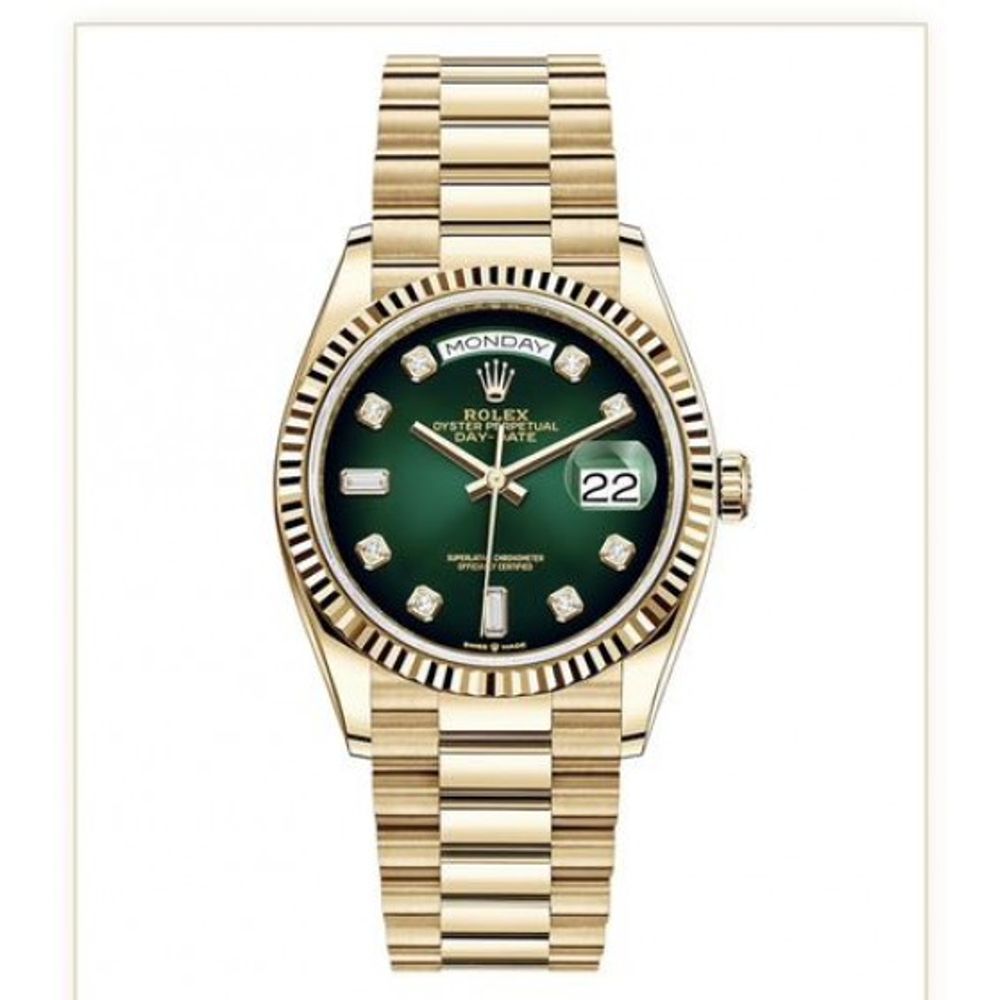 Rollex Day Date Gold Green Diamond Figure