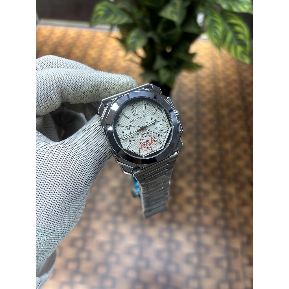 Bvlgari Octo Finissimo chronograph silver-white