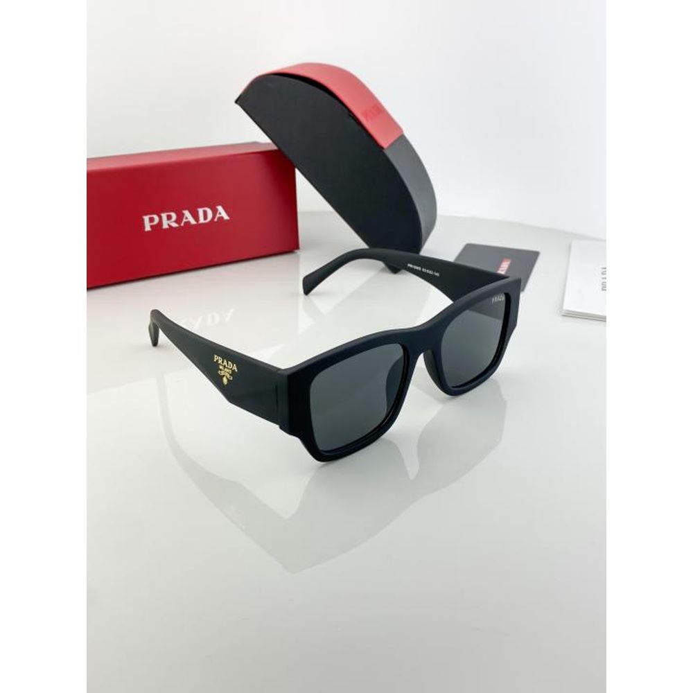 Prad_black_10-97