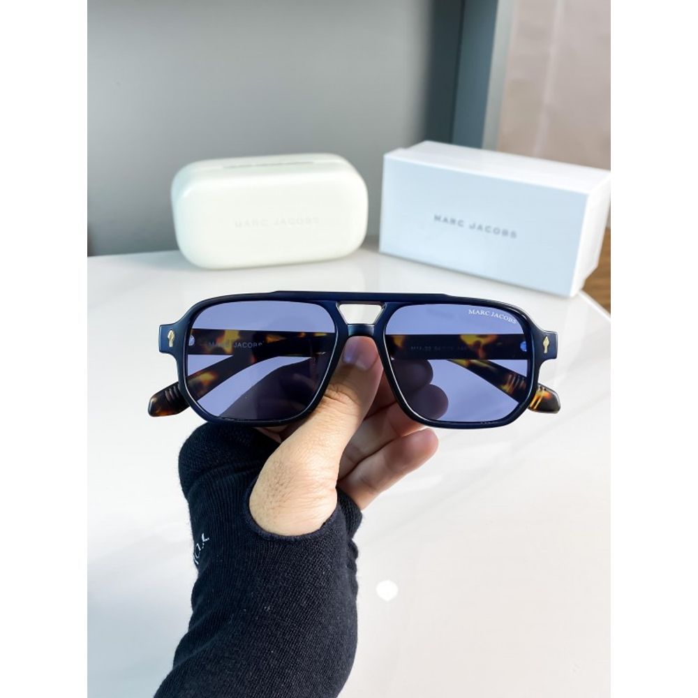 Marc Jacobs tiger blue M11-33