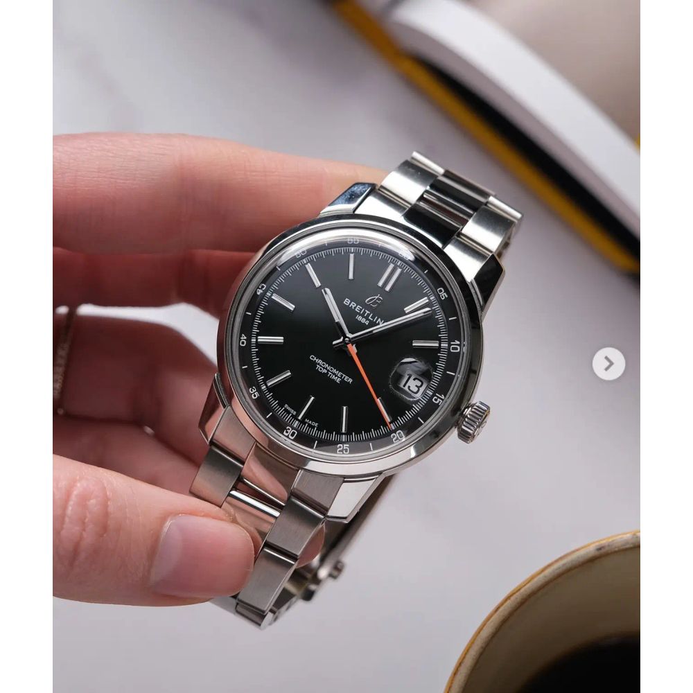 BREITLING TOP TIME B31 AUTOMATIC