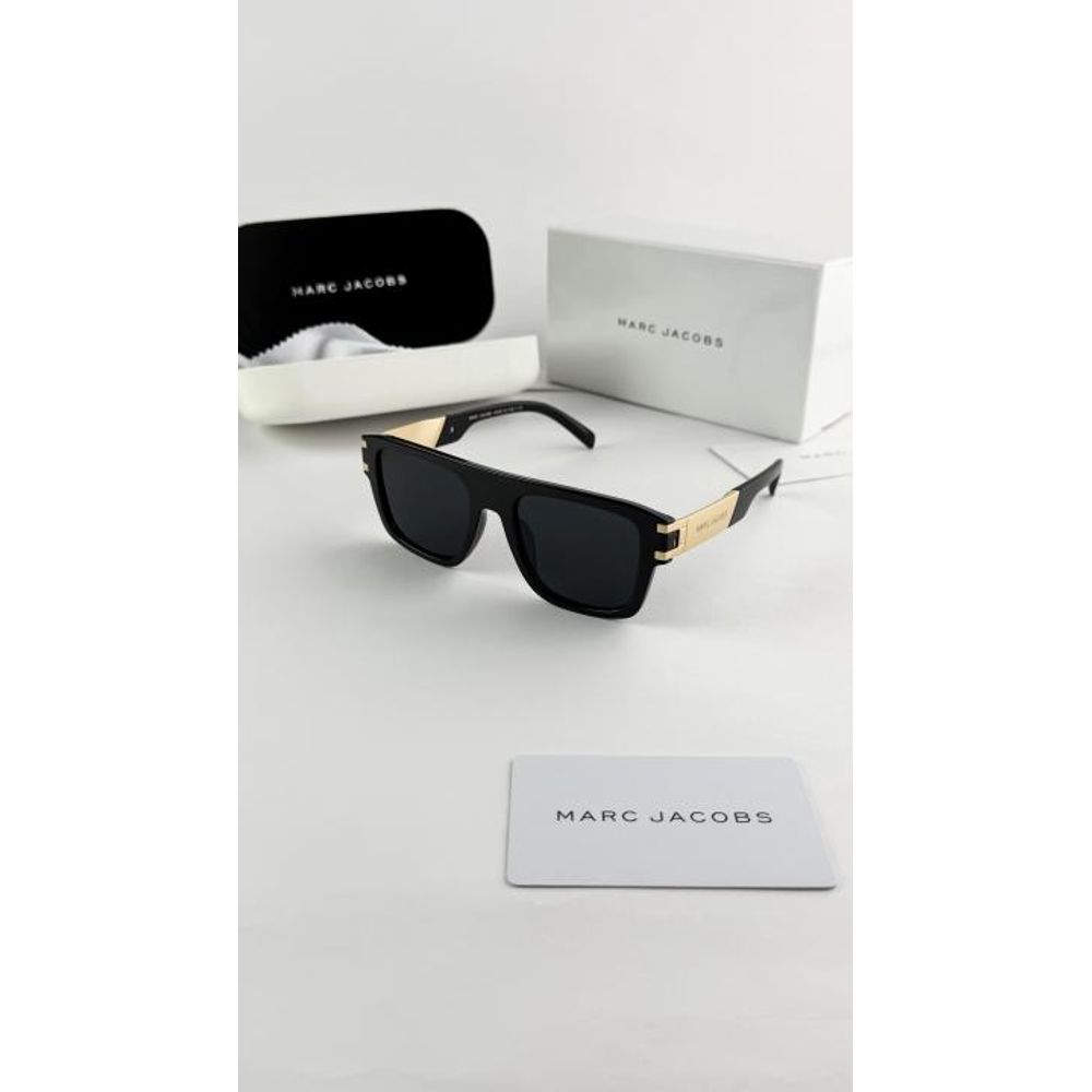 MARC JACOBS GOLD BLACK 1004