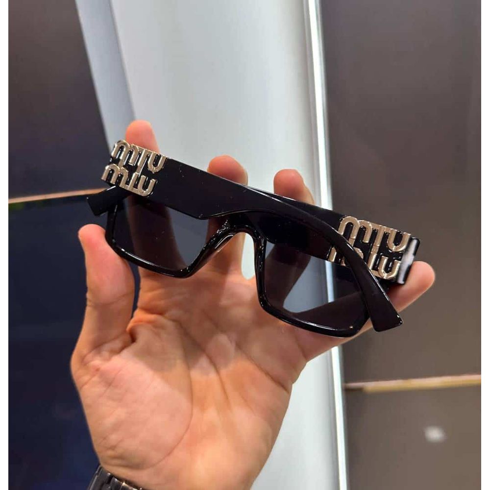 Miu Miu All Black Premium Shade 090