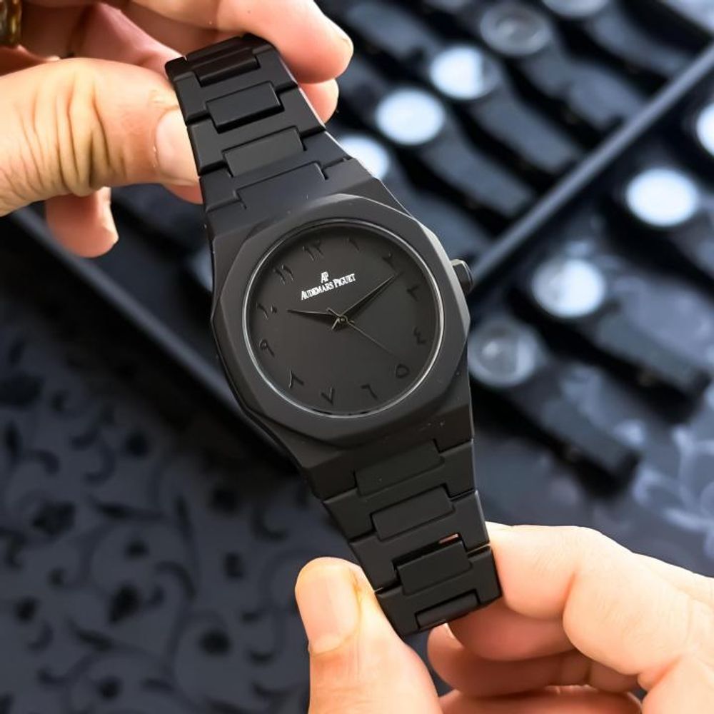 AUDEMAR PIGUET_FULL-BLACK