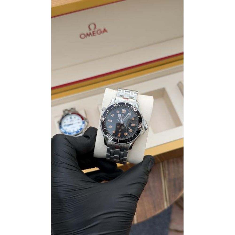 Omegha Seamaster