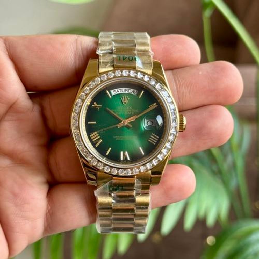 Rollex Day Date Gold Green Dial Diamond Bezel