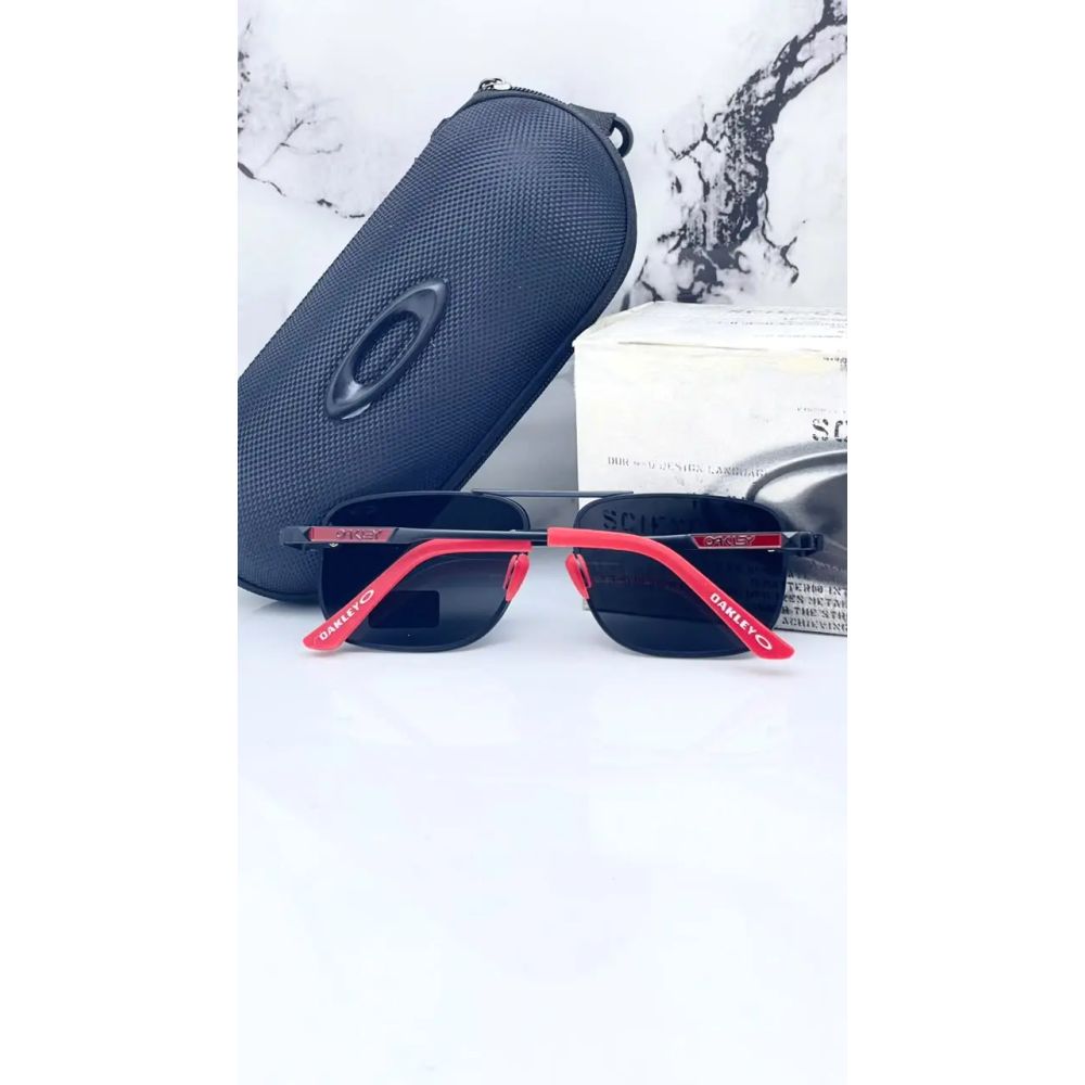 Oakley 8919 black red