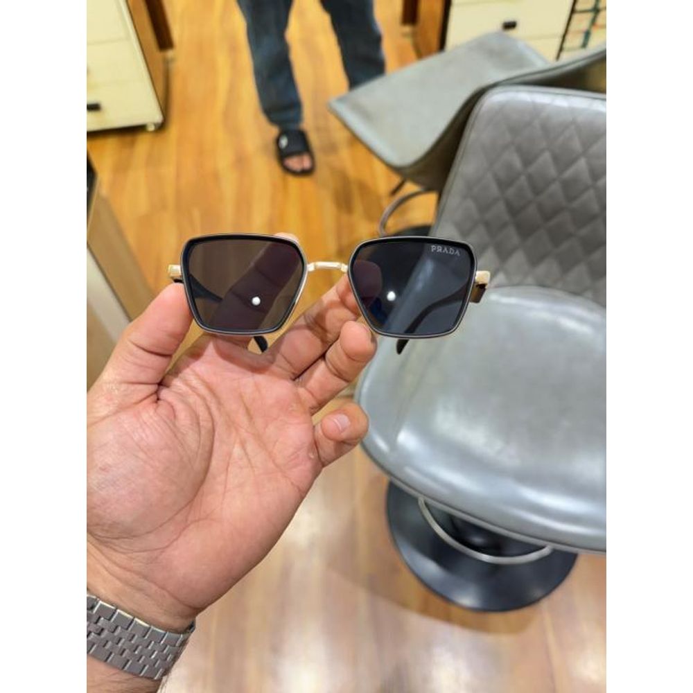 Prad 7381 gold black