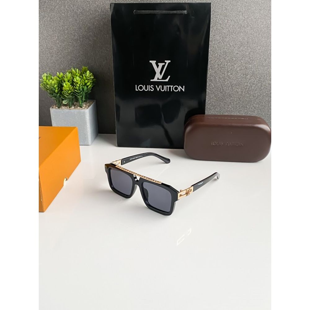 Loui_vuitton_gold_121B