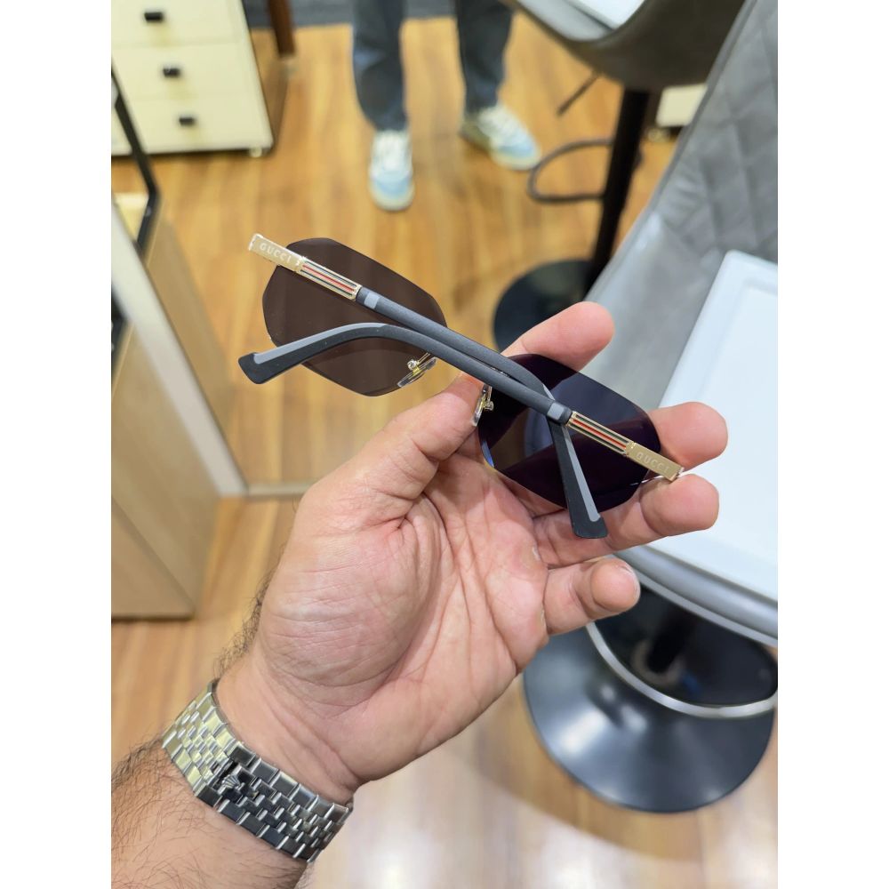 Gucci_2312_gold_black