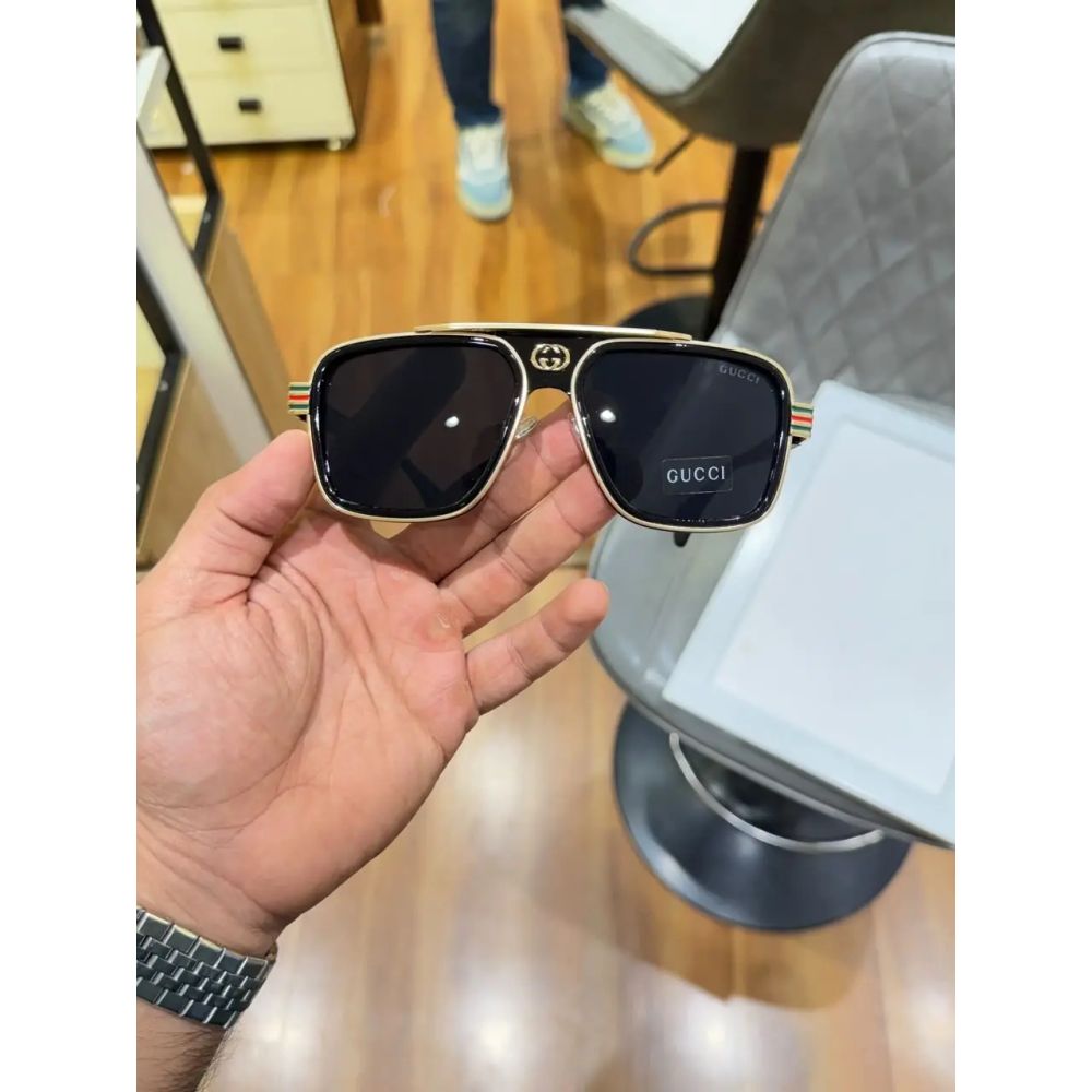 gucci 1295 gold black