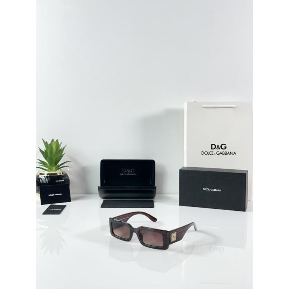 DG WMNS 4416 Brown