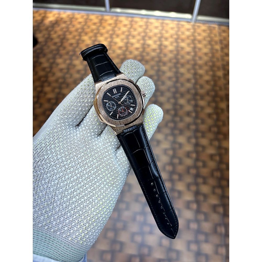Patek phillpe Nautilus 5712R 001
