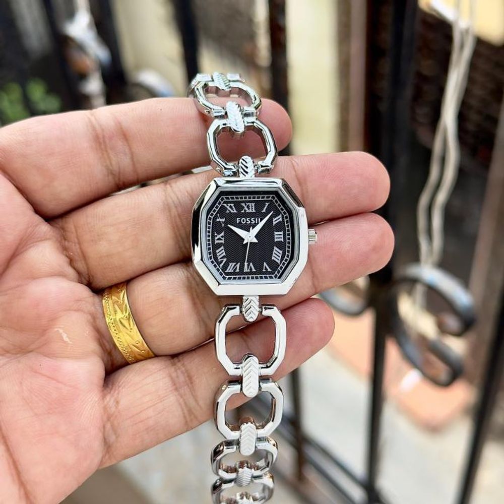 Fosil Harlow Silver..Black