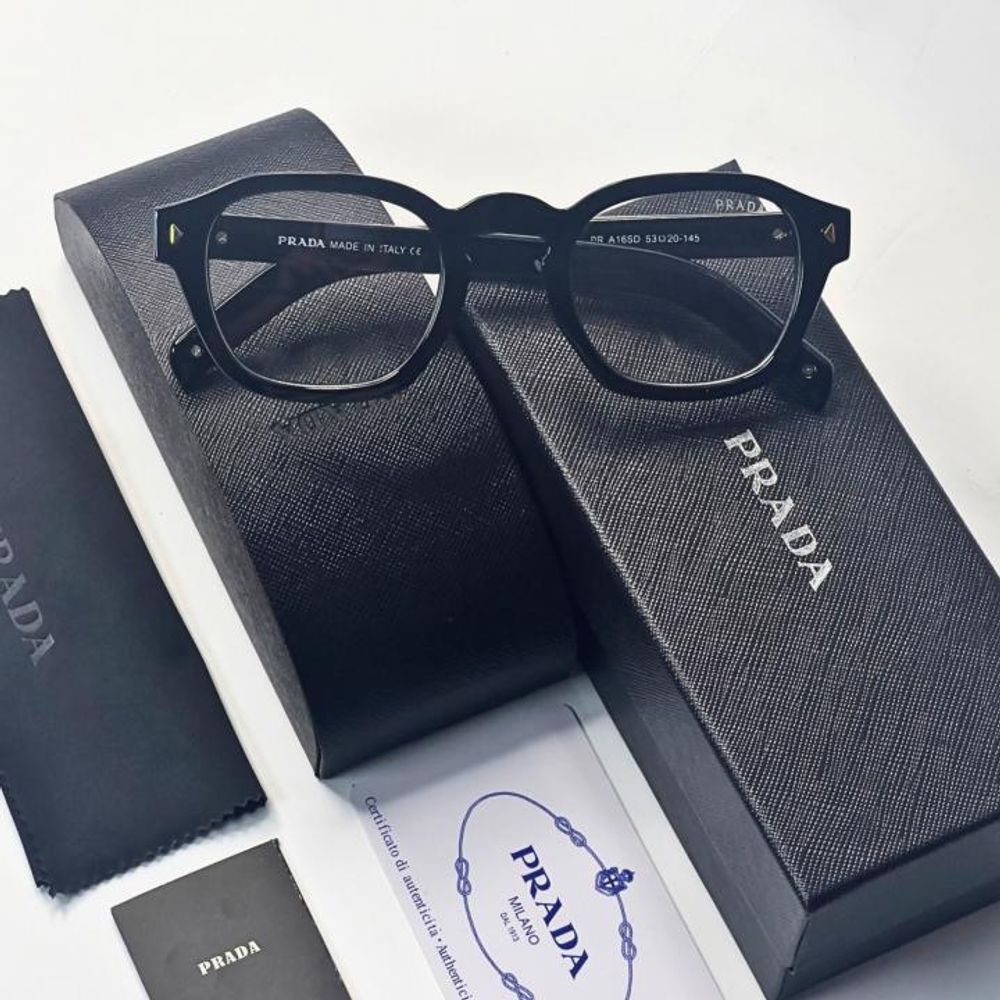 Prad 331 black gold plano