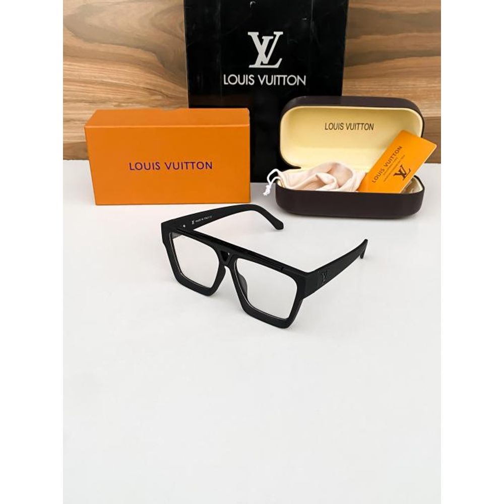 Loius vutton_black_plano_1502