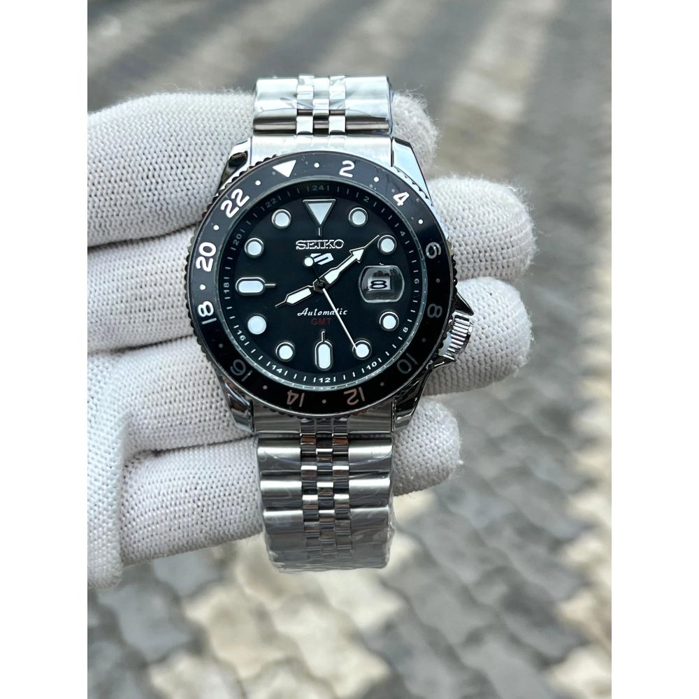 Seiko 5 Sports GMT Quartz Swift Movement Back Open