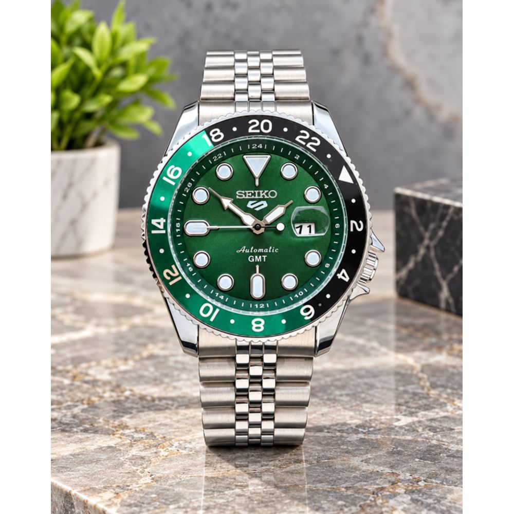 Seiko Sports GMT Open Back Silver Green AT438