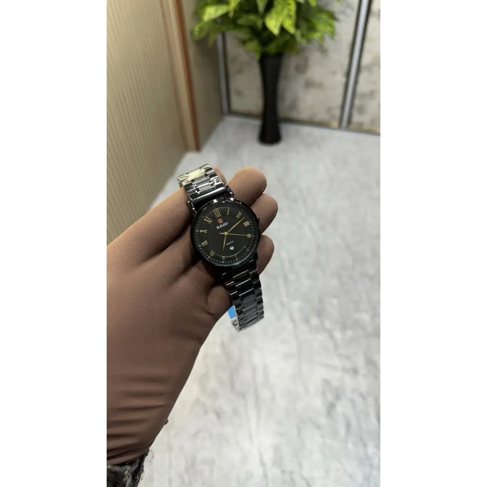 Rado,centrix style black dial roman index quartz watch