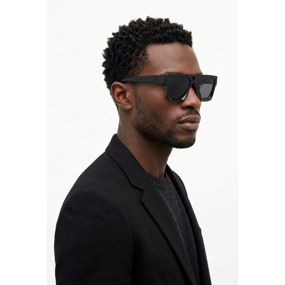 Loui Vuitton 1502 Shine Black