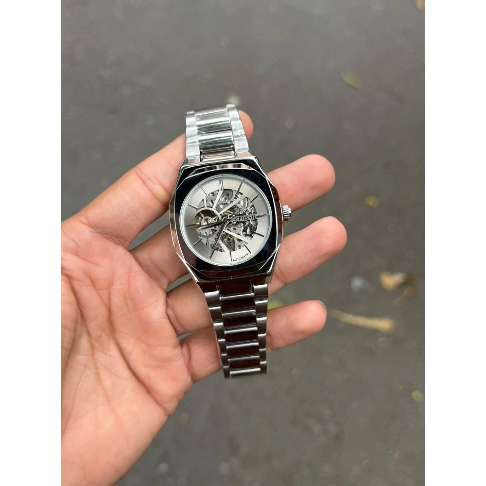 Fossil Skeleton Square Open Machine