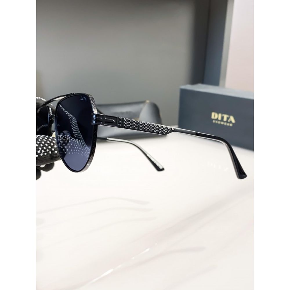 DiTA_BLACK _ 084-25