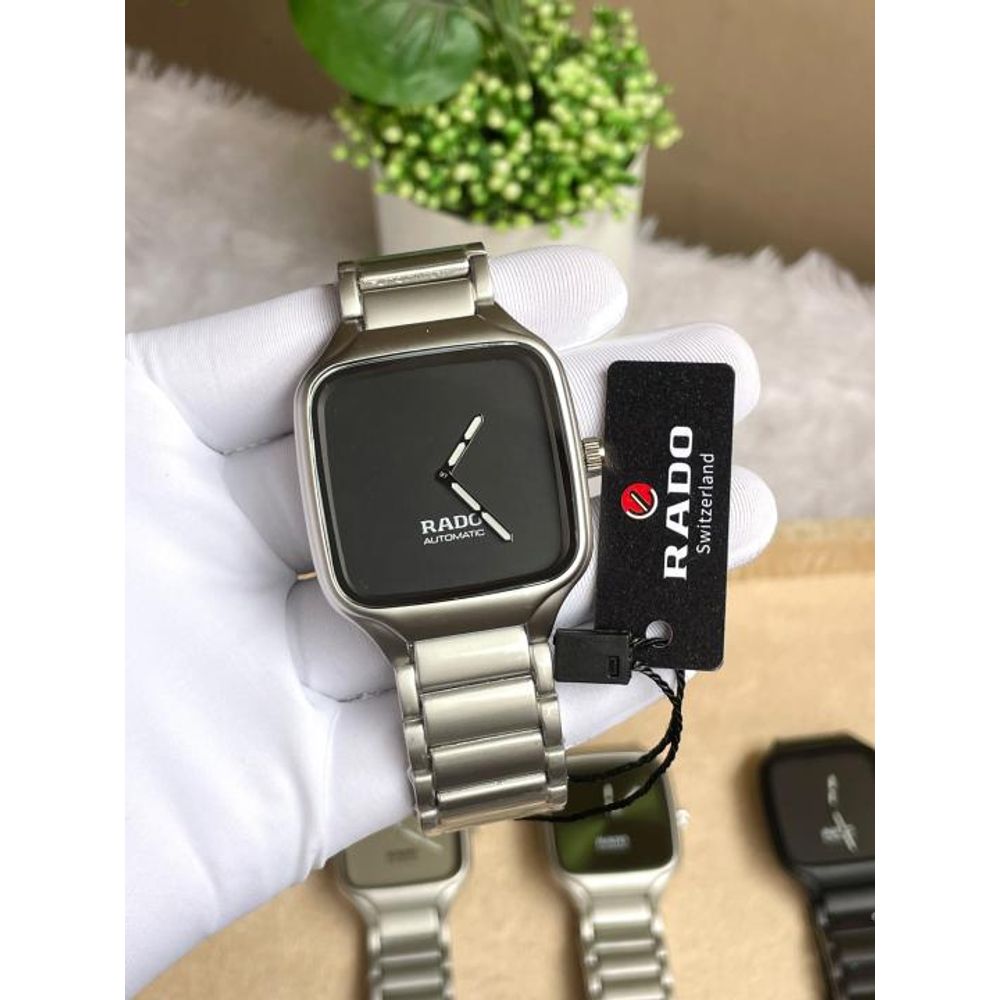 Raado True Square Silver Black Dial AT507