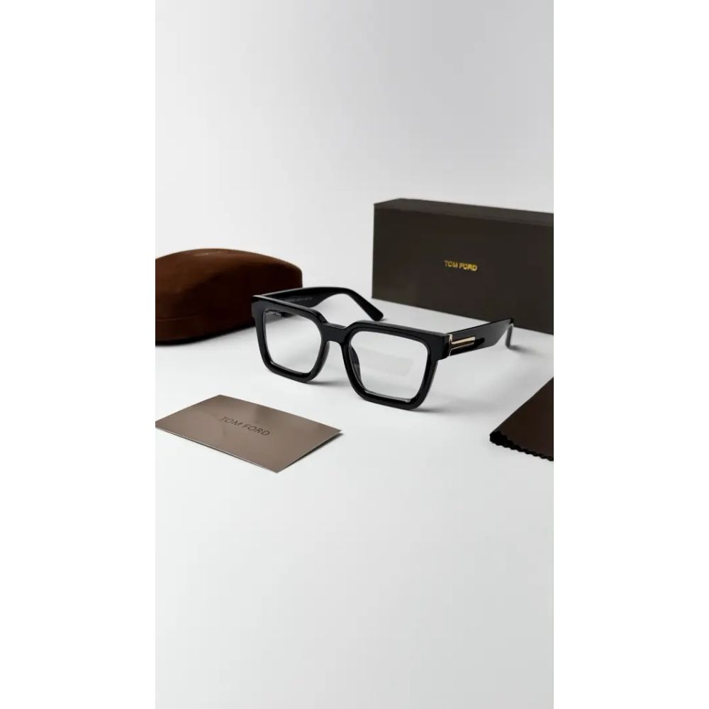 Tom forr black plano 2098