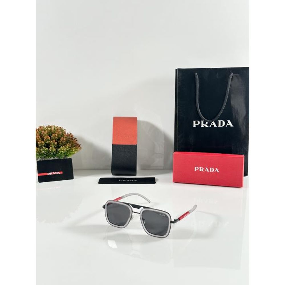 PR 8805 Grey