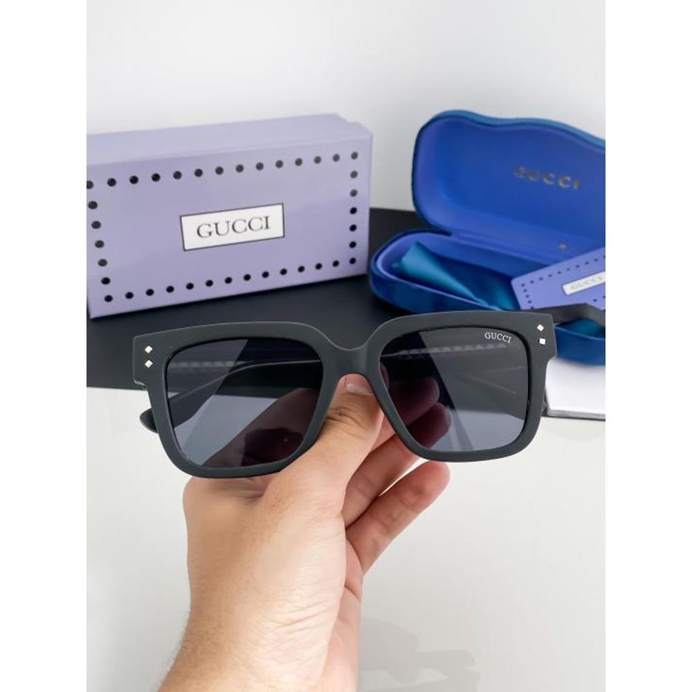 Guchi_black_2610-77