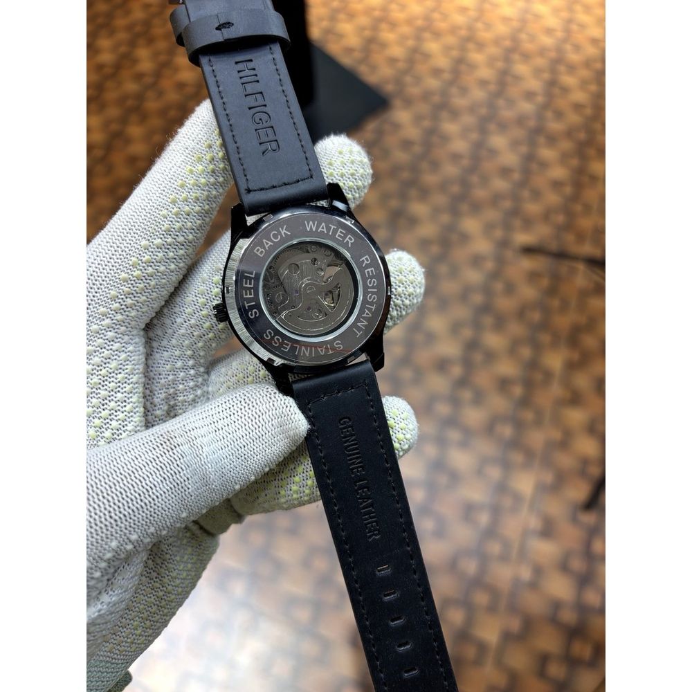 Tommy Hilfiger Automatic Leather Belt
