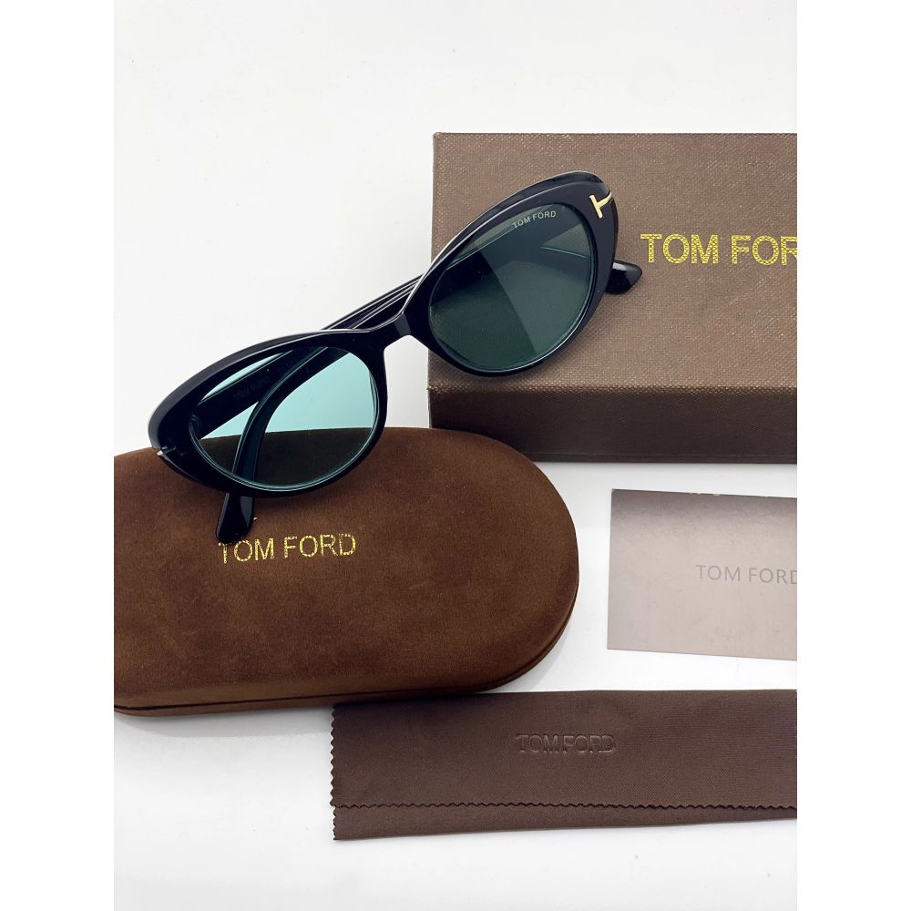Tomford 330 black blue