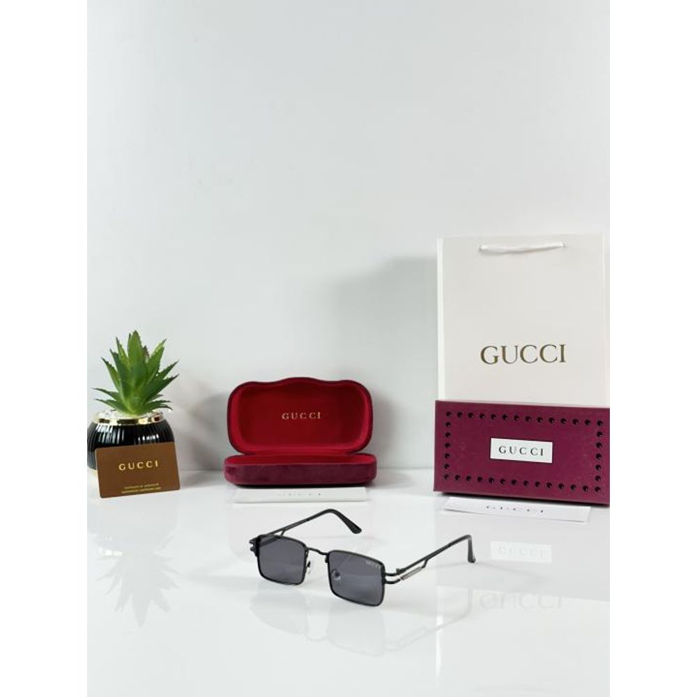 Guchi_9518_Black