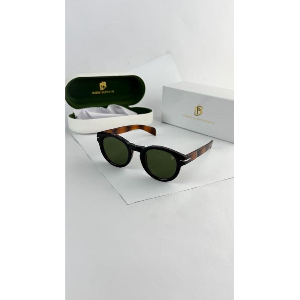 David Beckham tiger green 2208