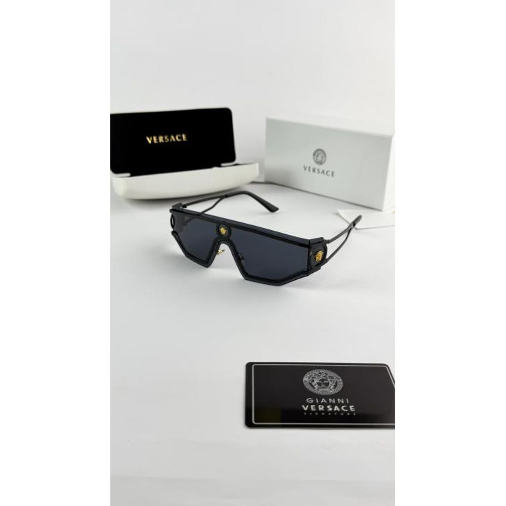 Versace black 4291