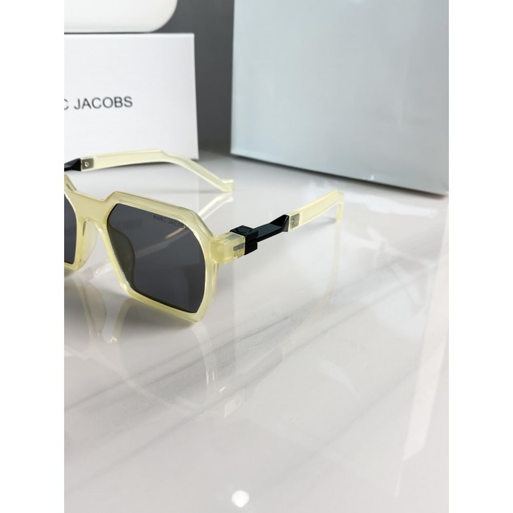 Marc Jacobs 5089