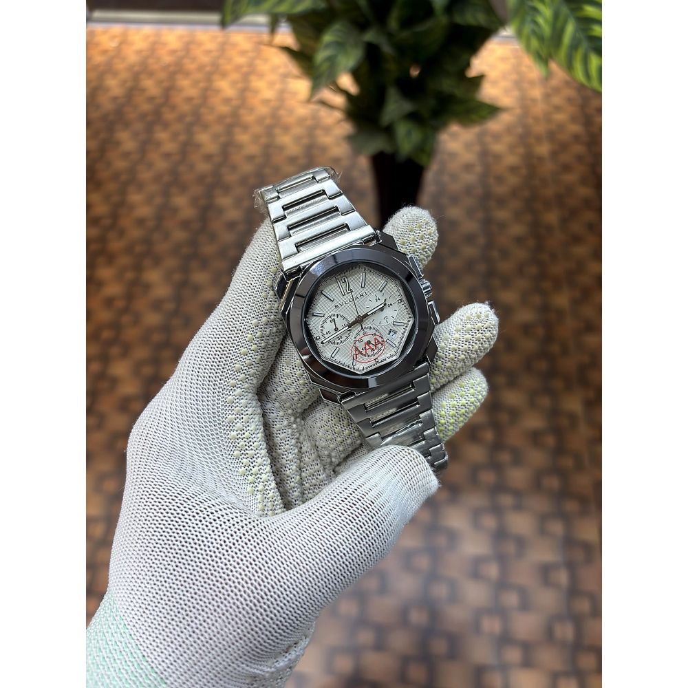 Bvlgari Octo Finissimo chronograph silver-white