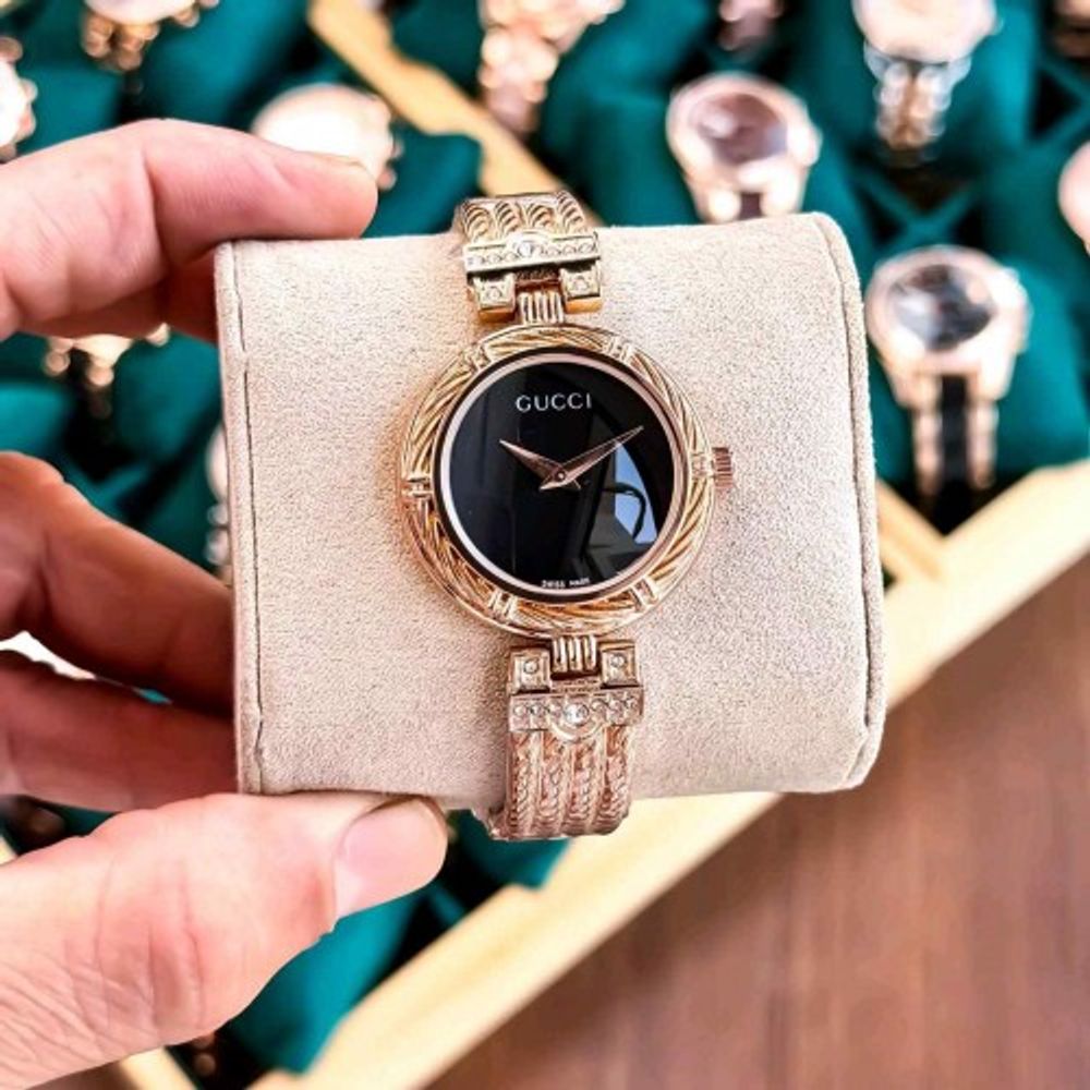 GUCHI LADIESWACH ROSE GOLD BLACK