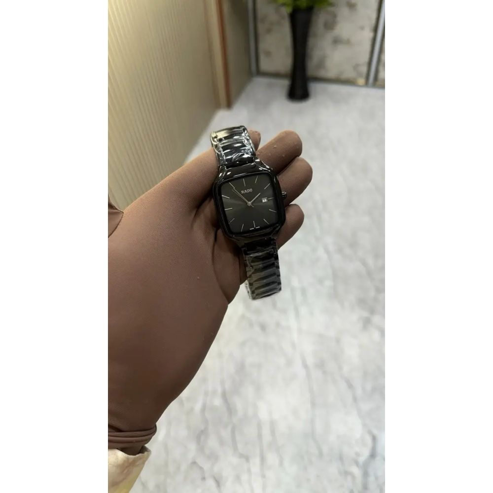 Rado True Square Quartz Undigital