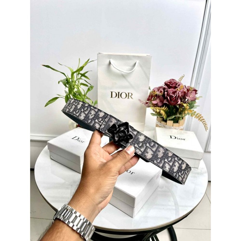 DIYOR PREMIUM MENS BELT WID OG BOX ACCESSORIES 532
