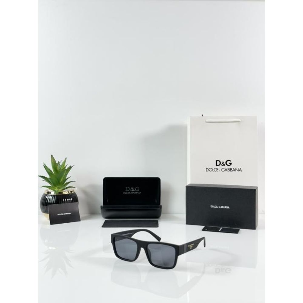 Dolc & Gabbana 8188 Mate Black