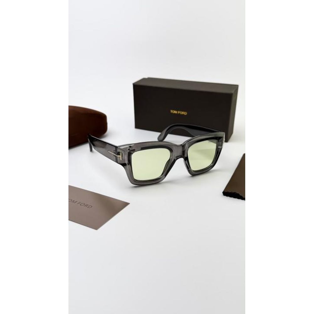 Tom forr grey green 184