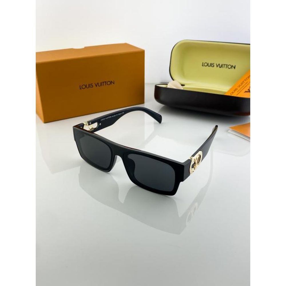 Loius vutton_black_22046-68