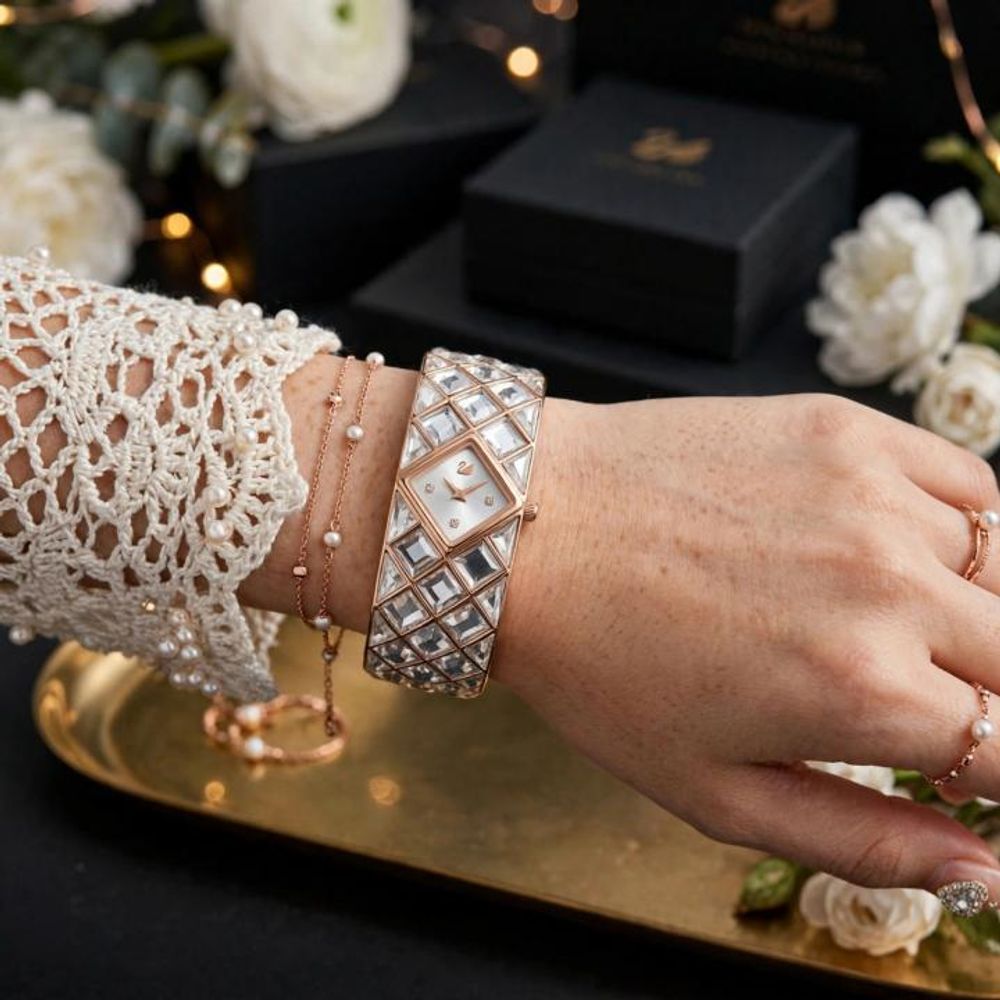 Swarovsk Curiosa Rose White Watch For Her 836