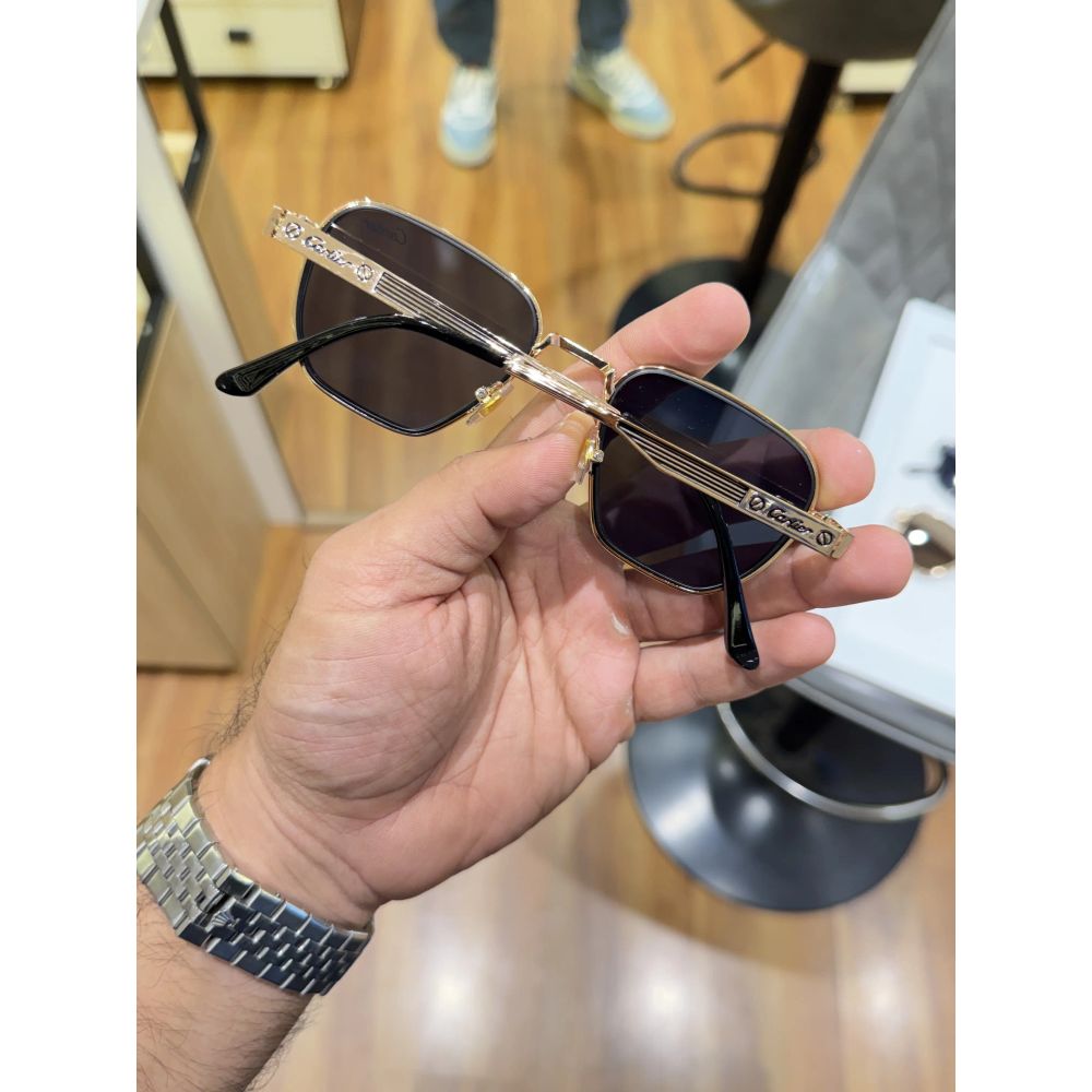 Cartier_00651_gold_black