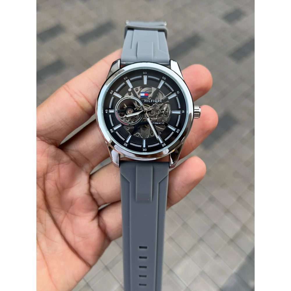Tomm y Hilfiger Automatic Silicone