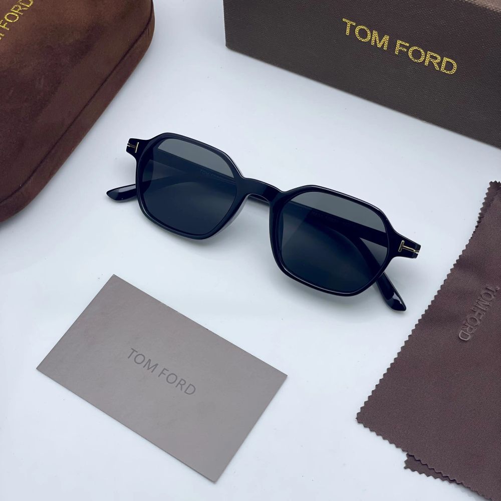 Tomford 6633 full black