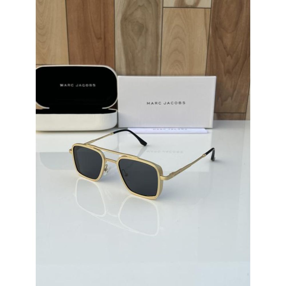 Marc_jacobs_504_gold_black