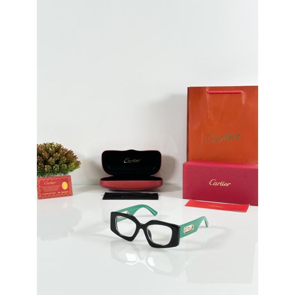 Cartie 455 Black Green Frame